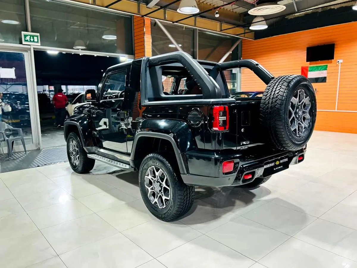 BAIC BJ40F BLACK 2023 4 CYLINDER 2.0T - GCC SPECIFICATION WITH DEALER WARRANTY-11-11