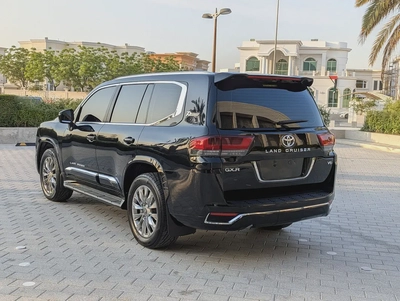 Toyota Land Cruiser GXR 2020 Facelifted 2025 | V6 4.0L | GCC Specs | Full Option | Excellent Conditi-3