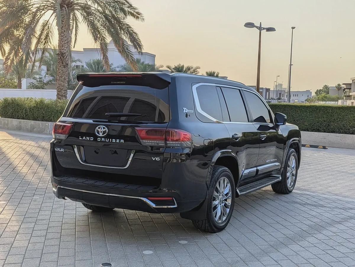 Toyota Land Cruiser GXR 2020 Facelifted 2025 | V6 4.0L | GCC Specs | Full Option | Excellent Conditi