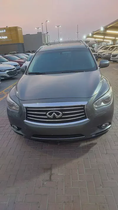 Infiniti QX60 2015 GCC Specs | Well Maintained Family SUV-14