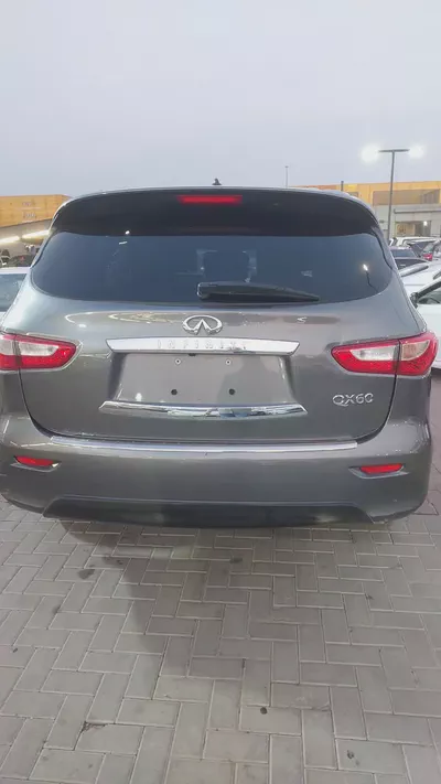 Infiniti QX60 2015 GCC Specs | Well Maintained Family SUV-7