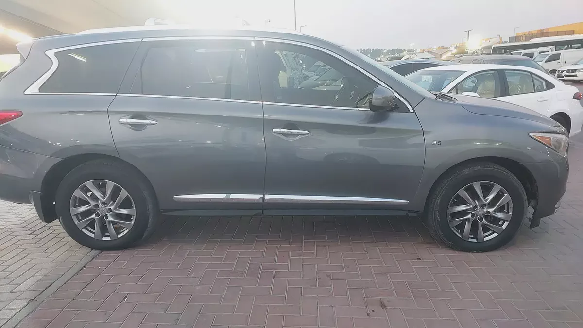 Infiniti QX60 2015 GCC Specs | Well Maintained Family SUV-2-2