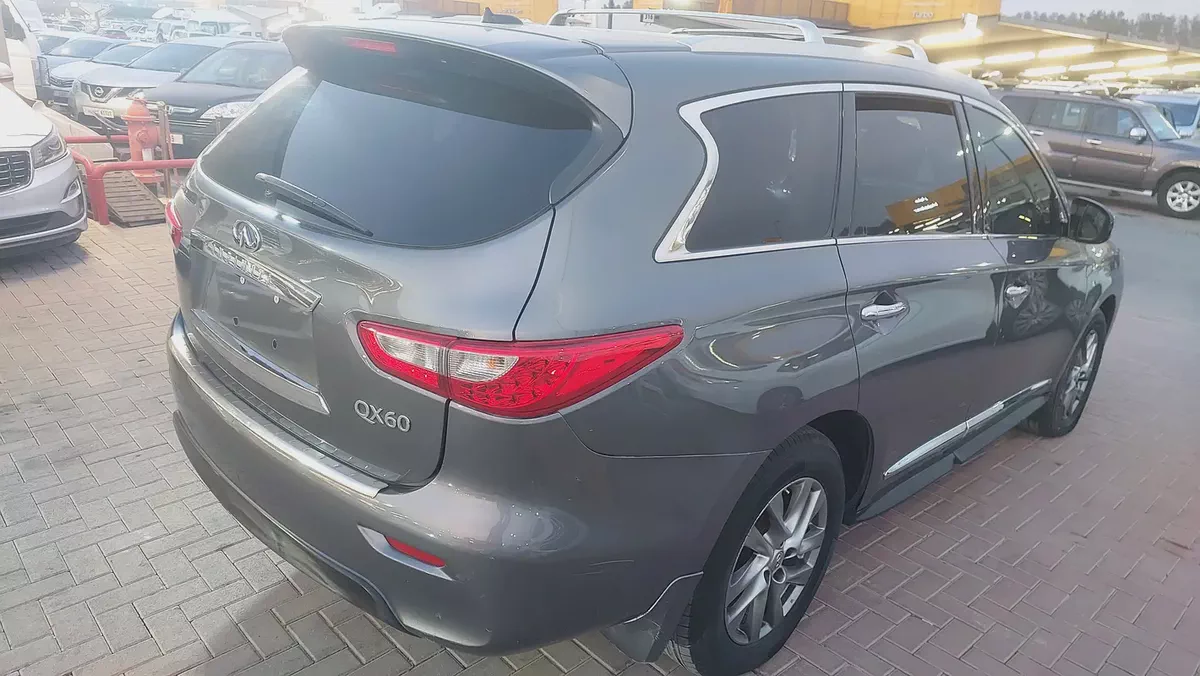 Infiniti QX60 2015 GCC Specs | Well Maintained Family SUV-5-5