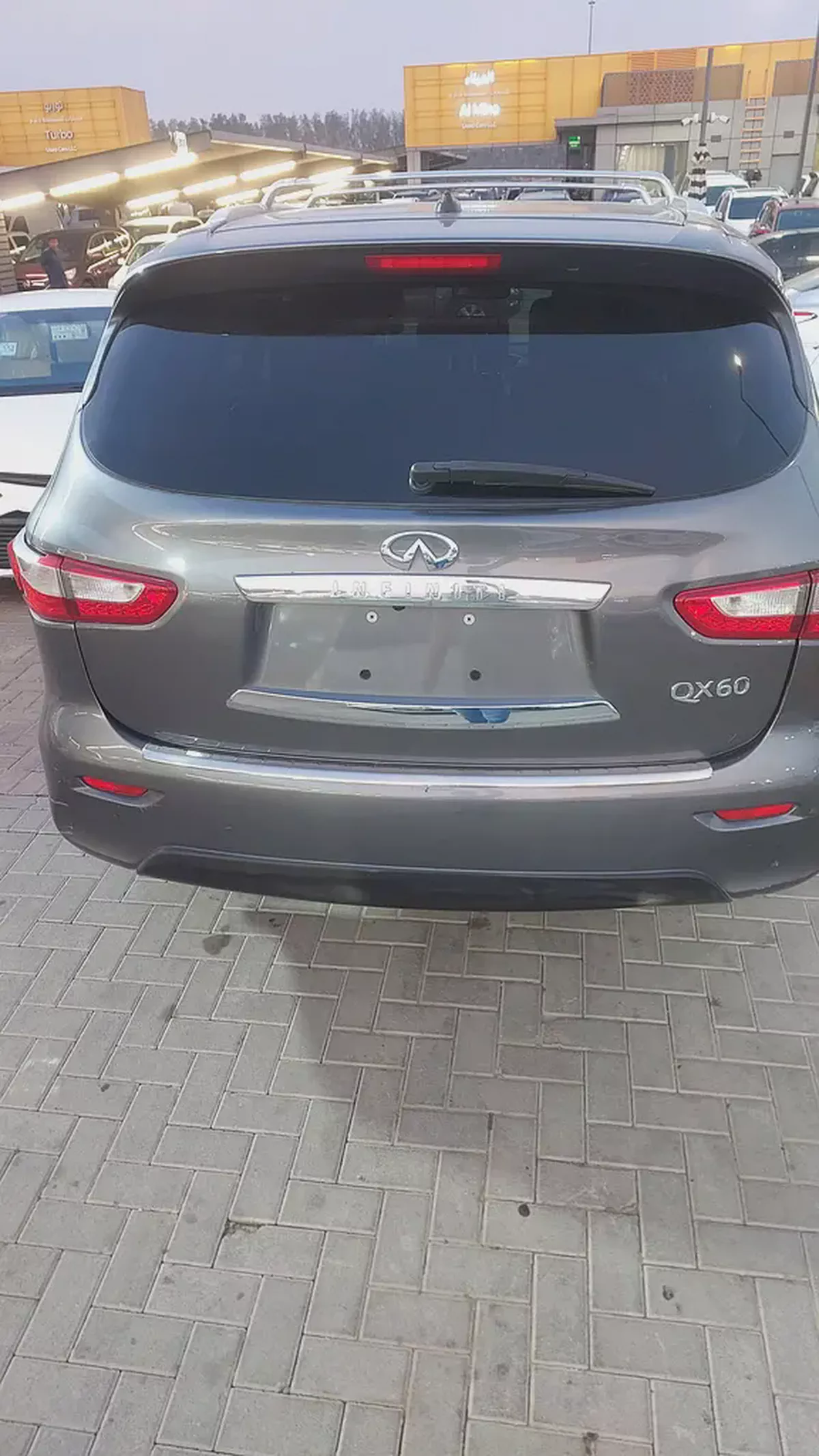Infiniti QX60 2015 GCC Specs | Well Maintained Family SUV-6-6