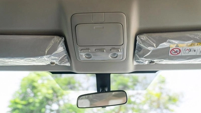 Toyota Hiace-4