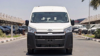 Toyota Hiace-5