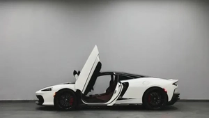 McLaren GT