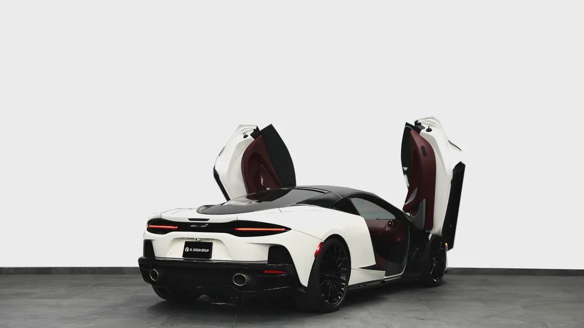 McLaren GT-4-4