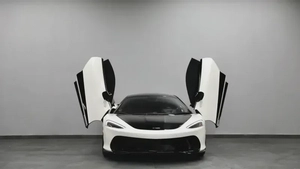 McLaren GT