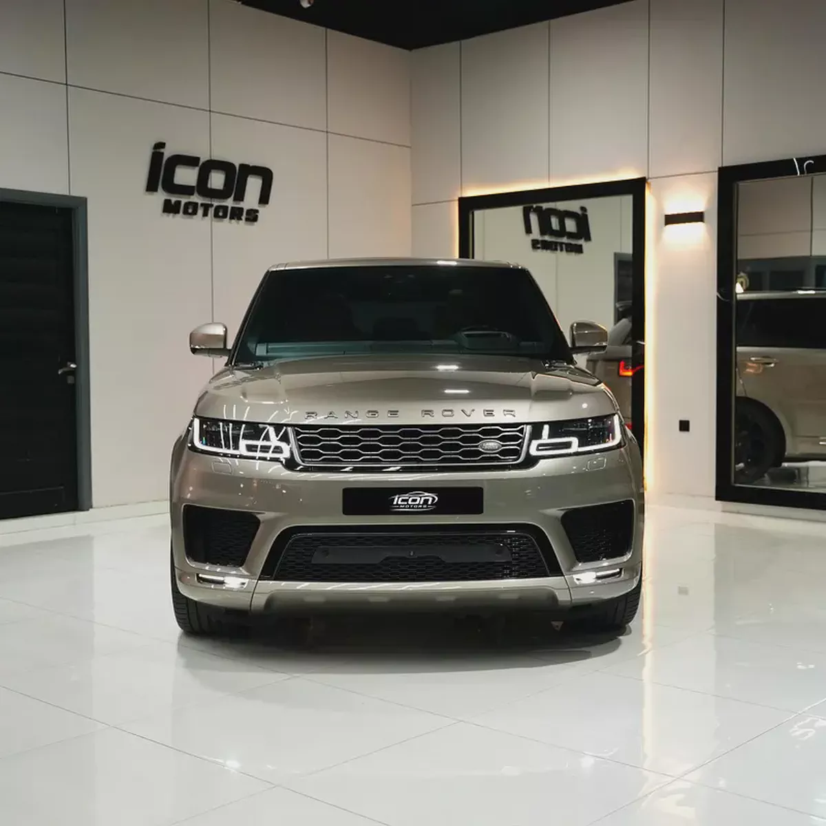 Land Rover Range Rover Sport P525 2022 - GCC Specs-1-1