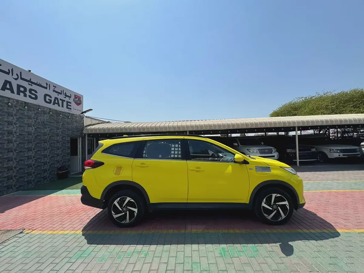 TOYOTA RUSH 2020 VAN-5-5
