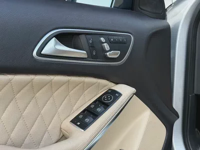 Stunning 2020 Mercedes-Benz GLA 250 AMG Line - American Specs-12