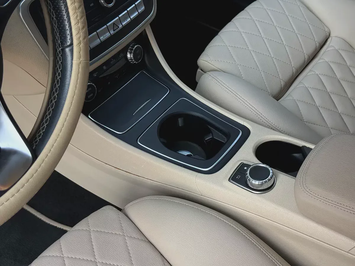 Stunning 2020 Mercedes-Benz GLA 250 AMG Line - American Specs-14-14