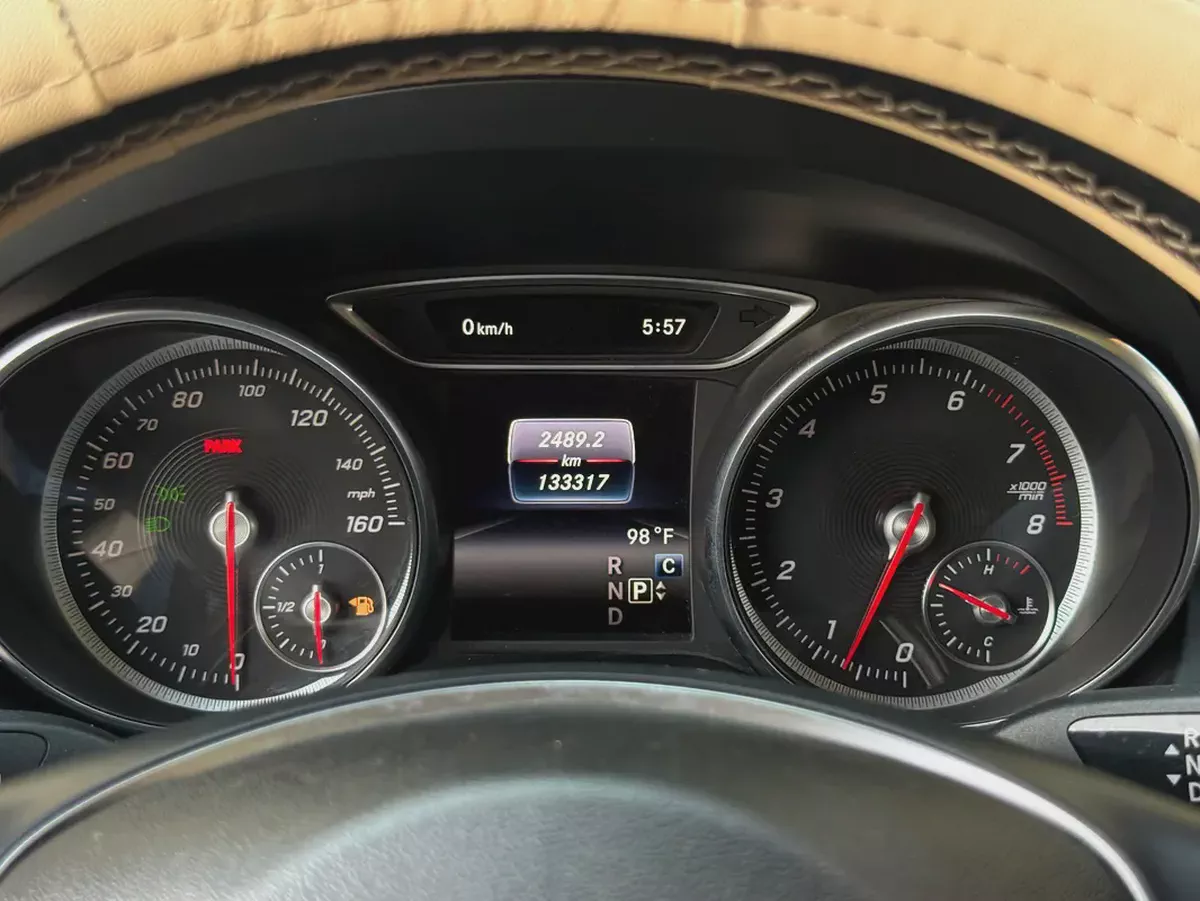 Stunning 2020 Mercedes-Benz GLA 250 AMG Line - American Specs-19-19