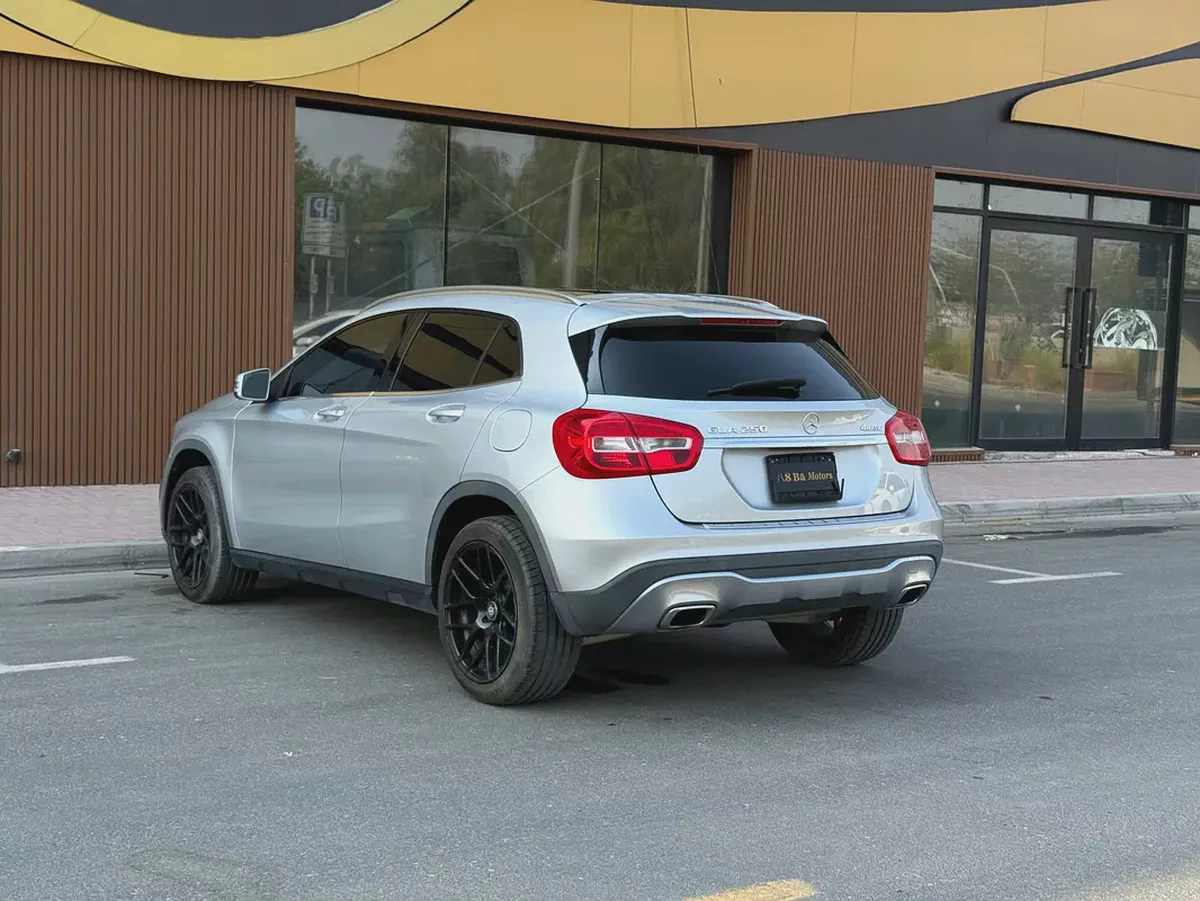 Stunning 2020 Mercedes-Benz GLA 250 AMG Line - American Specs-6-6