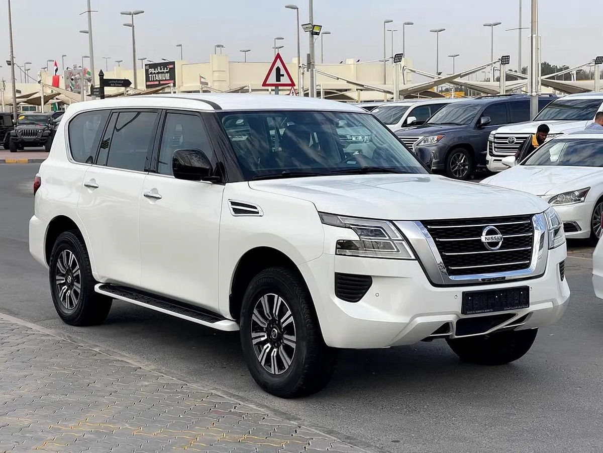 Nissan Patrol LE 2020, GCC Specs - Excellent Condition-8-8