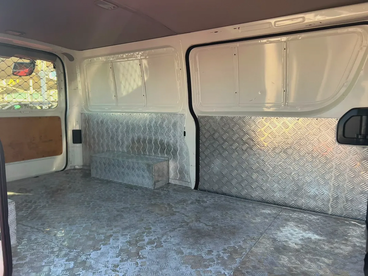 2022 Toyota Hiace | Manual | Van | GCC | Ref#1058-12-12