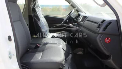 Toyota Hiace DLS - STD ROOF Toyota Hiace 2025-13