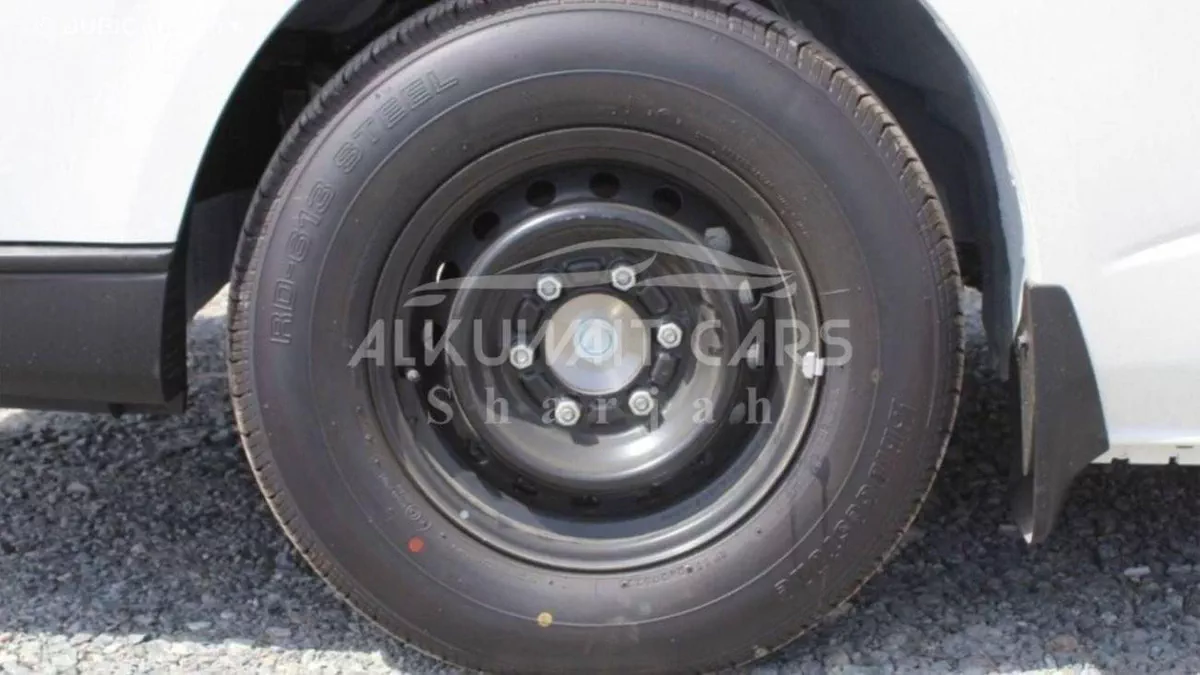 Toyota Hiace DLS - STD ROOF Toyota Hiace 2025-10-0