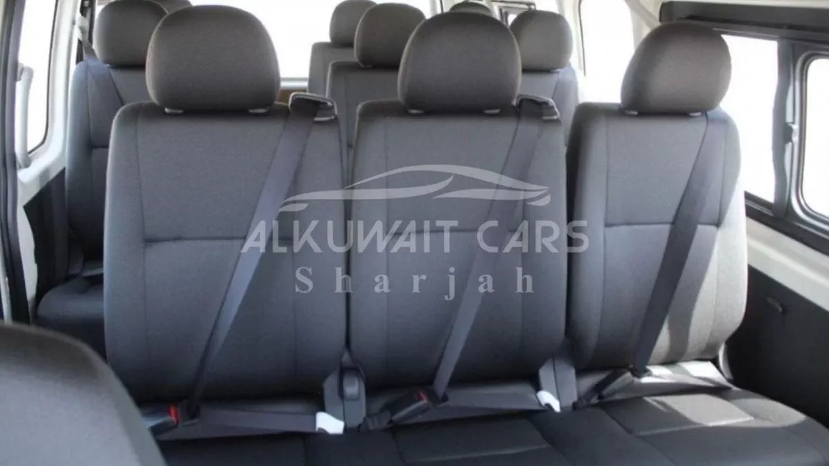Toyota Hiace DLS - STD ROOF Toyota Hiace 2025-12-0