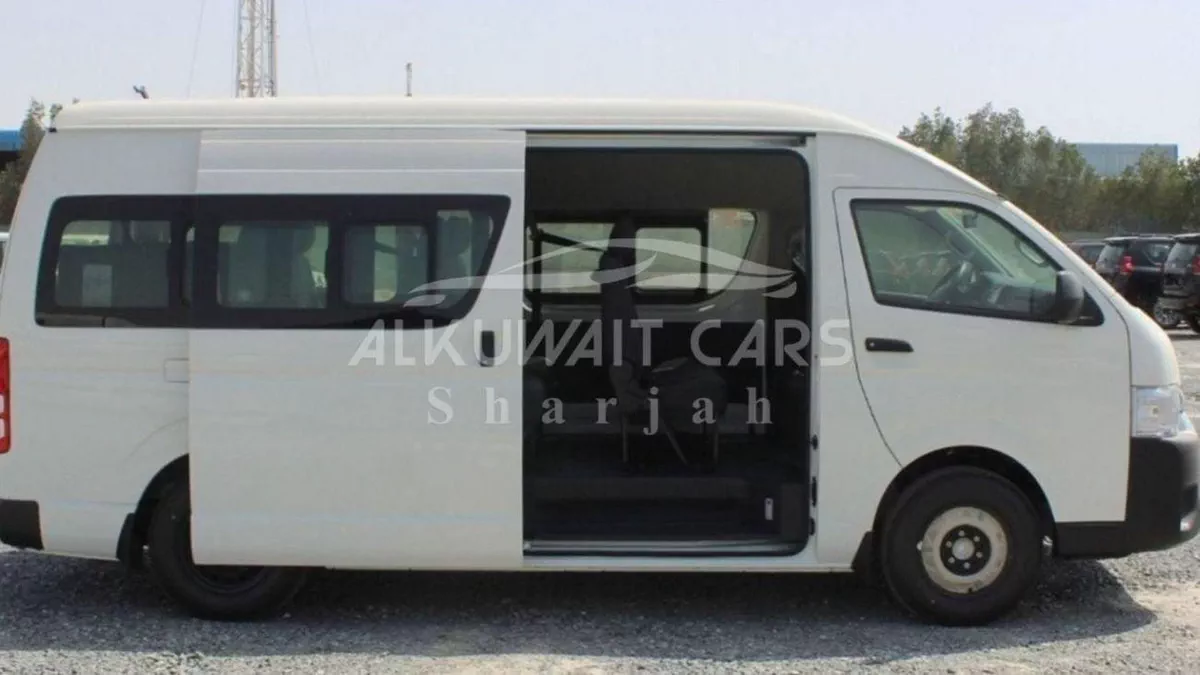 Toyota Hiace DLS - STD ROOF Toyota Hiace 2025-4-0