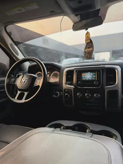 Dodge Ram 1500 SLT 2017 American Specs-9