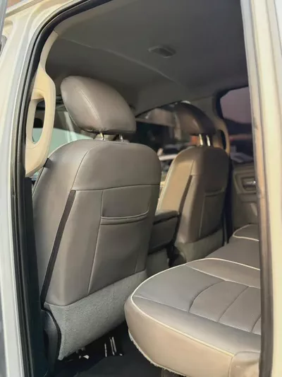 Dodge Ram 1500 SLT 2017 American Specs-12