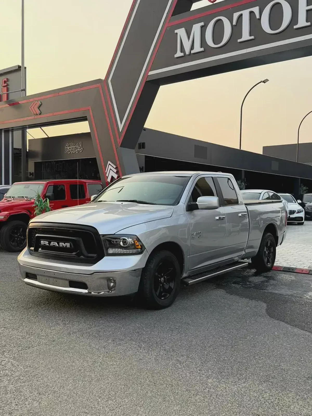Dodge Ram 1500 SLT 2017 American Specs-1-1
