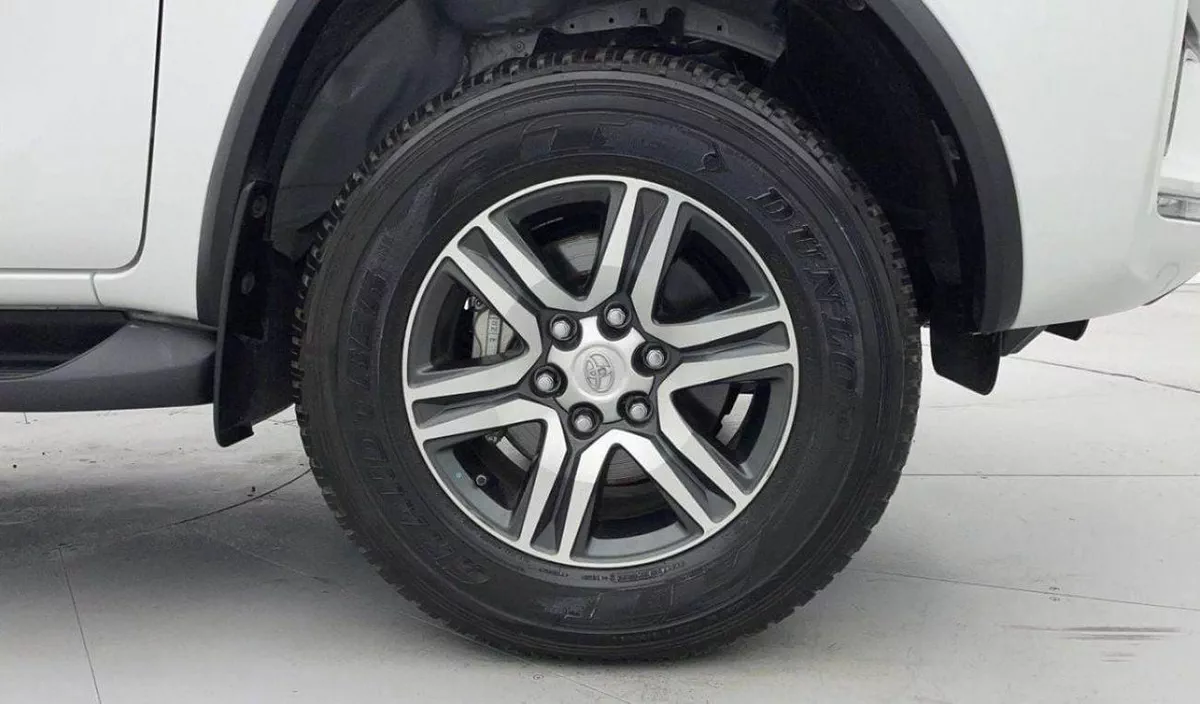 Toyota Fortuner EXR 2.4L Diesel AT 4X4 2025-9-0