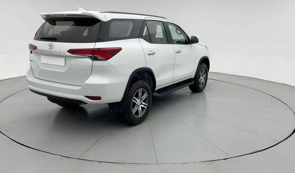 Toyota Fortuner EXR 2.4L Diesel AT 4X4 2025-3-0