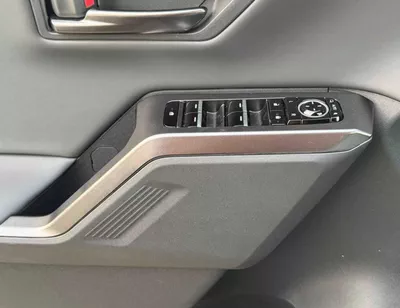 Toyota RAV4 LUXURY HEV LUXURY || 2.0L PETROL V4 | RADAR | PANORAMIC ROOF | REAR ENTERTAINMENT SCREEN | FULL OPTION (CODE #-21