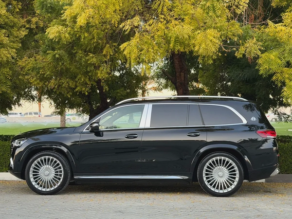 2023 Mercedes-Maybach GLS 600 4Matic - European Specs - GCC Stock