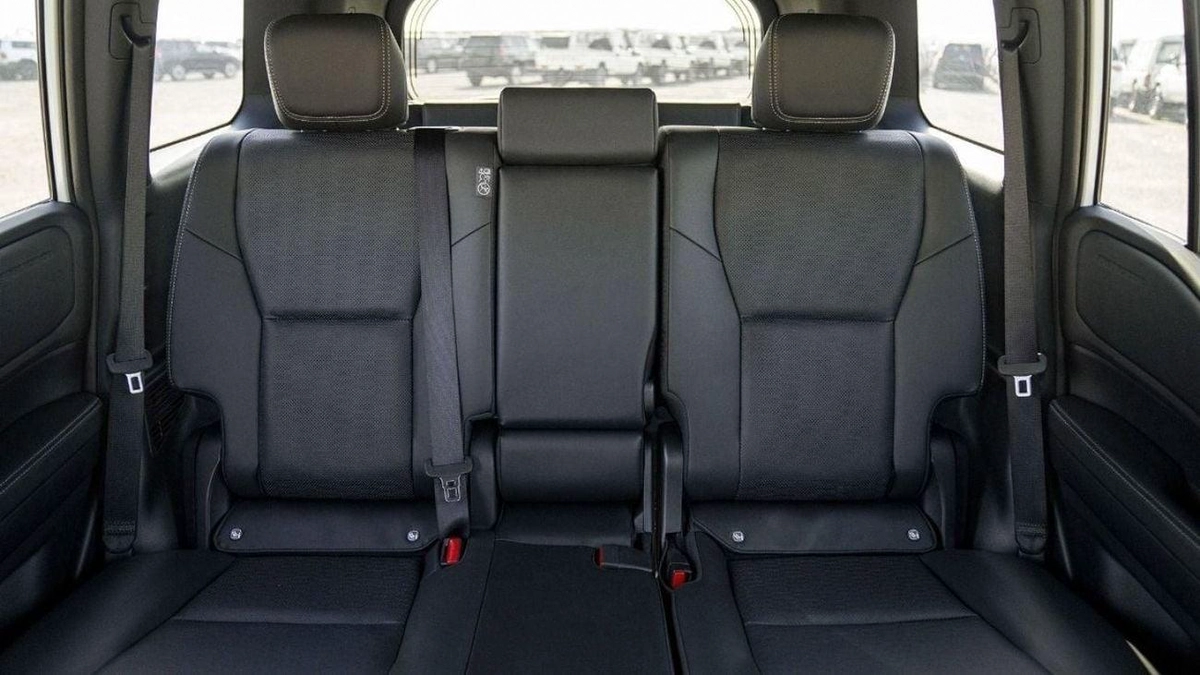 Toyota Prado (LHD) TOYOTA PRADO 250 TXL 2.7P AT LIMITED MY2024 – WHITE-18-0