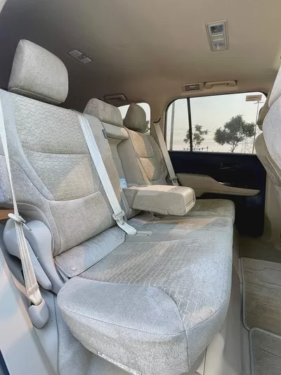 2025 EXR Toyota Land Cruiser  GCC Specs with 6900 Km-14