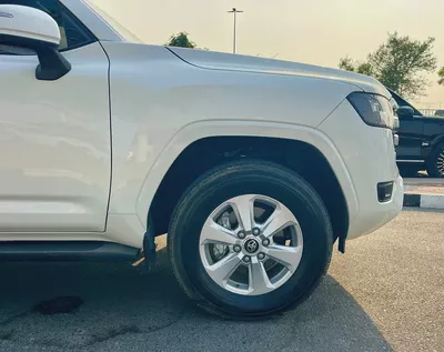 2025 EXR Toyota Land Cruiser  GCC Specs with 6900 Km-7