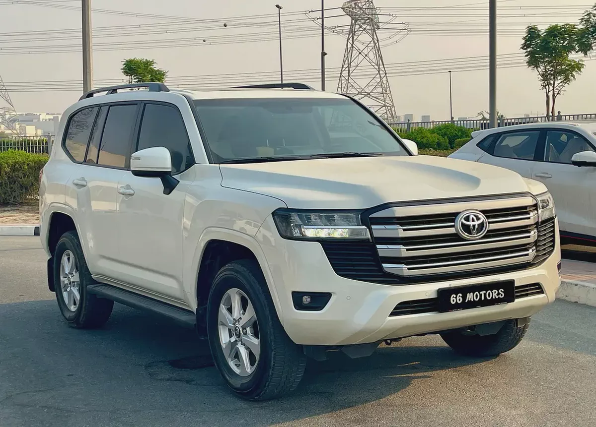 2025 EXR Toyota Land Cruiser  GCC Specs with 6900 Km