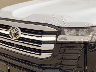 Toyota Land Cruiser GXR EXPORT ONLY - 2026 LC300 4.0L (GCC Specification)-17