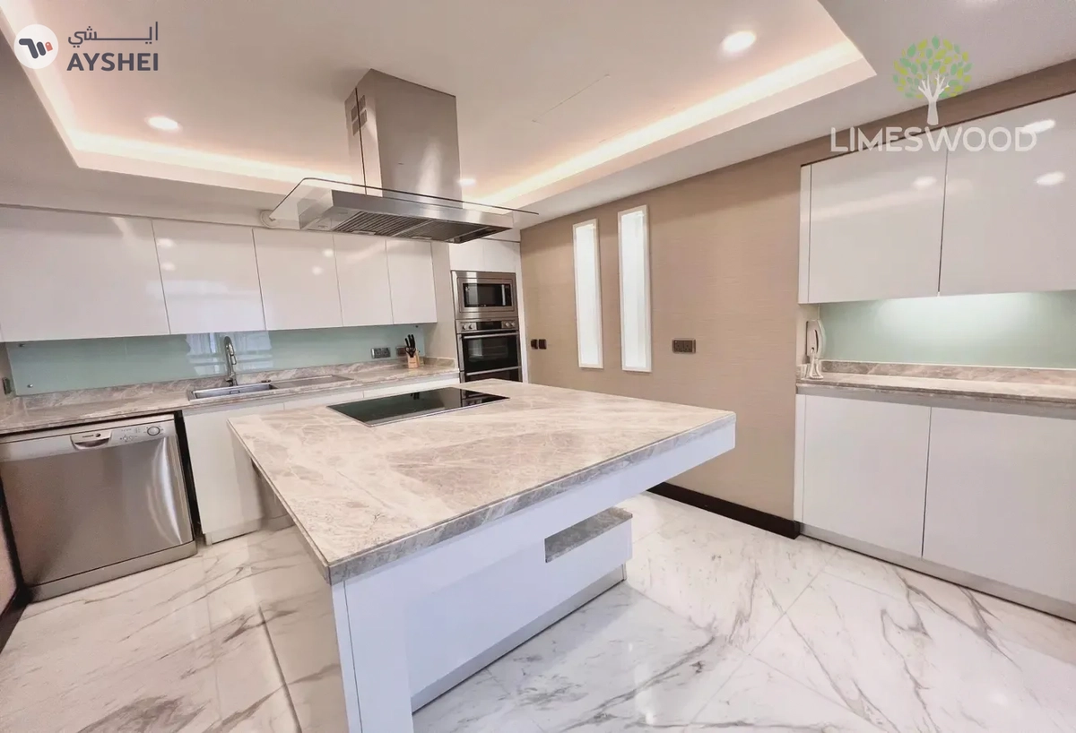 PENTHOUSE FOR RENT IN CORNICHE DEIRA, DEIRA Stunning 4BR plus maid penthouse in Corniche Deira-7-7