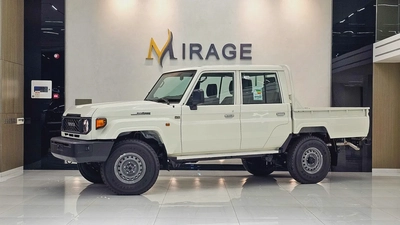 TOYOTA - LC 79 - HARD TOP - DOUBLE CABIN - UNDER WARRANTY - GCC - V4 DIESEL - 2025 - WHITE COLORE-19