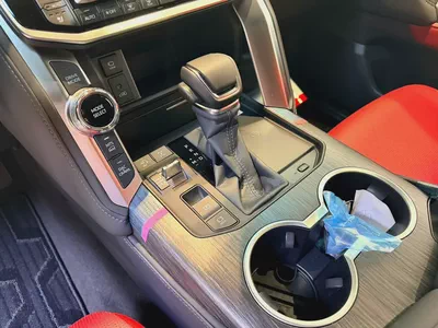 Toyota Land Cruiser VXR • 2026 • GCC Specs • Al Futtaim Car • Fully Loaded Options-2