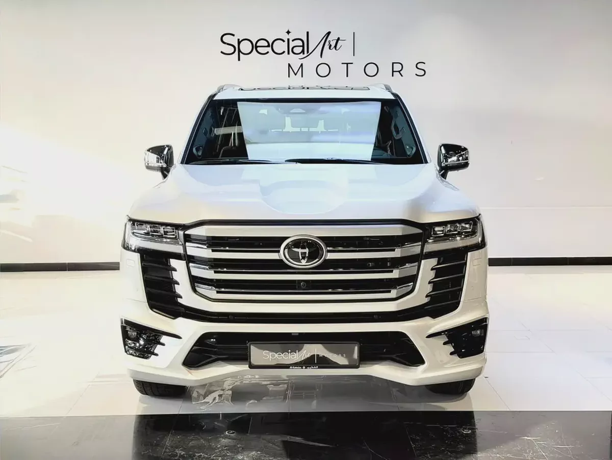 Toyota Land Cruiser VXR • 2026 • GCC Specs • Al Futtaim Car • Fully Loaded Options-1-1