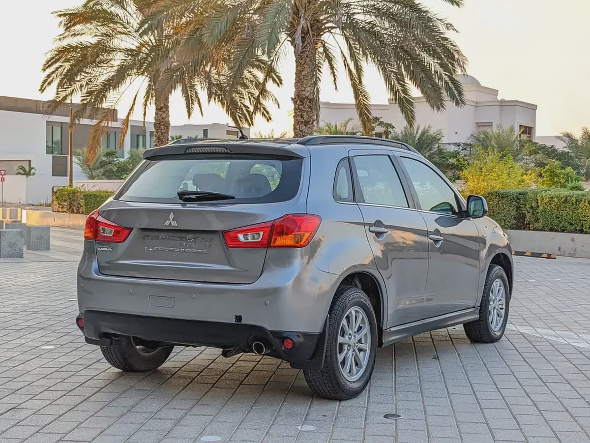 Mitsubishi ASX GLX 2013 | GCC Specs | Well Maintained Low KM Mid-sized Budget SUV-13-13