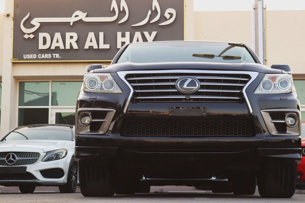 Pristine Lexus LX 570 Sport 2014 | GCC Specs | Well Maintained