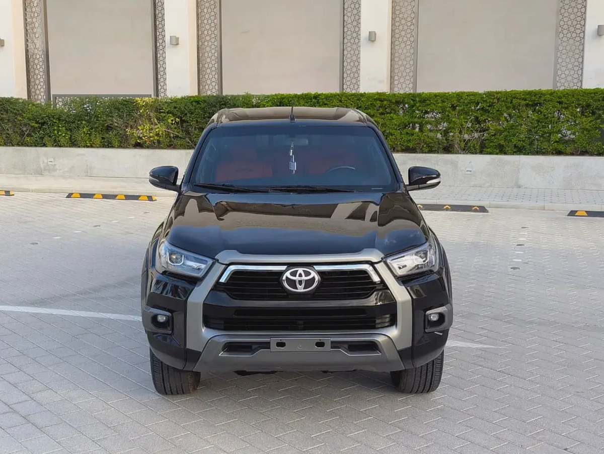 2021 Toyota Hilux Adventure - V6 4.0L - GCC Specs - Excellent Condition-17-17