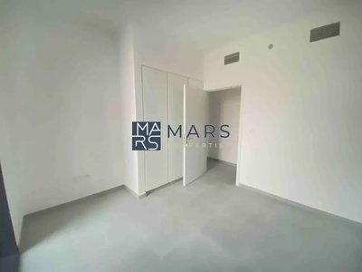 Luxury brand new 2 bedroom apartment available for rent in Al jada tiraz building just in 84500-1