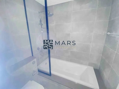 Luxury brand new 2 bedroom apartment available for rent in Al jada tiraz building just in 84500-5