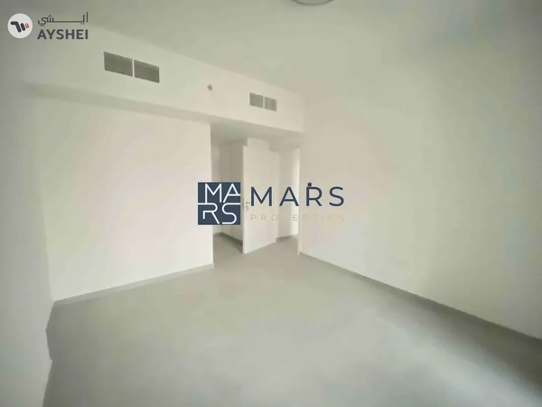 Luxury brand new 2 bedroom apartment available for rent in Al jada tiraz building just in 84500