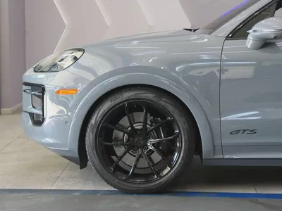 2025 - Porsche Cayenne GTS with warranty for 488,000.00 AED-7