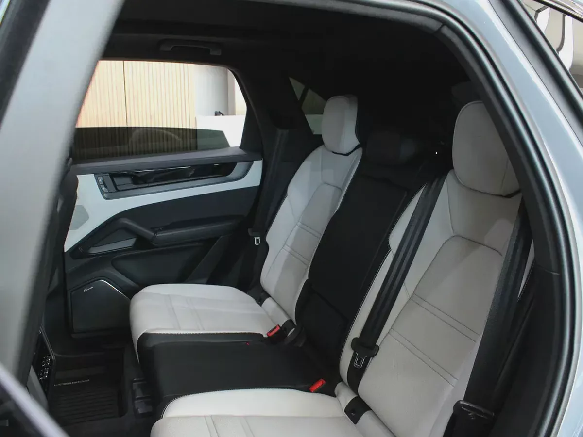 2025 - Porsche Cayenne GTS with warranty for 488,000.00 AED-12-12