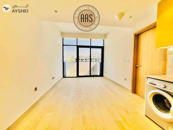 Amazing 1 B/R •• chiller free •• vacant unit •• spacious maintained